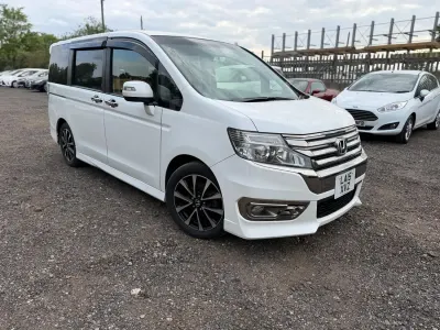 Used Honda Stepwgn Cool 2026 White