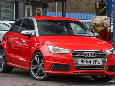 Used Audi A1 Design 256 HP (188 kW) 2014 Red Hatchback