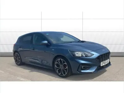 Used Ford Focus ST-Line X 123 HP (90 kW) 2019 Blue Hatchback