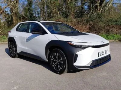 Used Toyota bZ4X PURE 150 kW (204 HP) 2025 White SUV