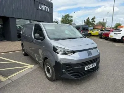 Käytetty Fiat Scudo S 120 HP (88 kW) 2024 Musta Van
