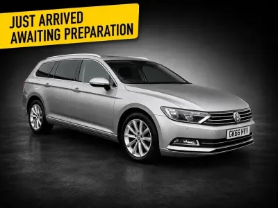 Used VW Passat Business 150 HP (110 kW) 2016 Silver Estate
