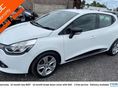Used Renault Clio Dynamique 90 HP (66 kW) 2013 White Hatchback