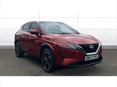 Used Nissan Qashqai Tekna 140 HP (102 kW) 2023 Red SUV