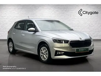 Used Skoda Fabia SE 79 HP (58 kW) 2026 Brilliant silver metallic Hatchback