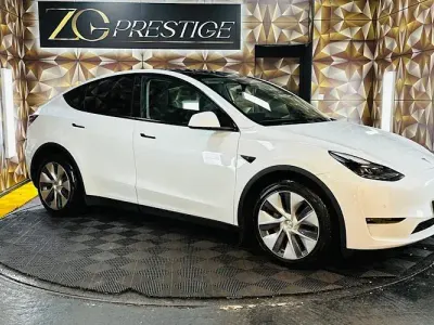 Used Tesla Model Y Long Range AWD 286 kW (389 HP) 2022 White SUV