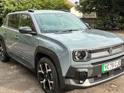 Used Renault R4 Komfort 110 kW (150 HP) 2025 Grey  Estate