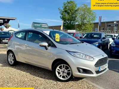 Used Ford Fiesta Zetec 82 HP (60 kW) 2016 Silver Hatchback