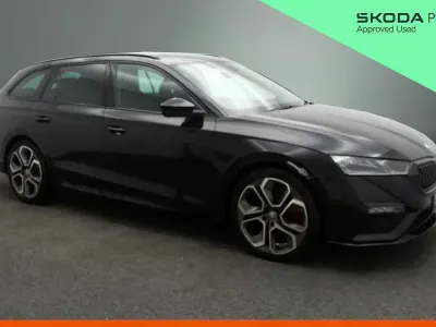 Used Skoda Octavia vRS 180 HP (132 kW) 2022 Black magic pearl effect Estate