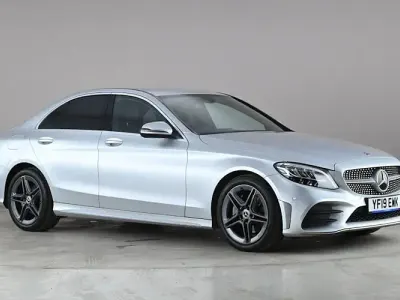 Begagnad Mercedes C200 AMG line 184 HK (135 kW) 2019 Silver Sedan