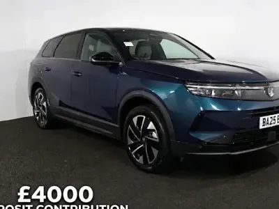 Used Vauxhall Grandland X GSe 145 HP (106 kW) 2025 Blue SUV