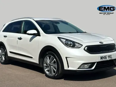 Gebraucht Kia Niro 141 PS (103 kW) 2016 Weiß SUV