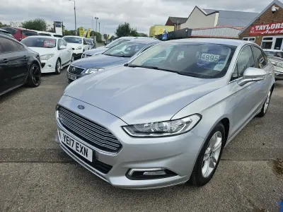 Used Ford Mondeo Zetec 2017 Silver Hatchback