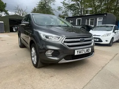 Używany Ford Kuga Titanium 182 KM (133 kW) 2017 Szary SUV
