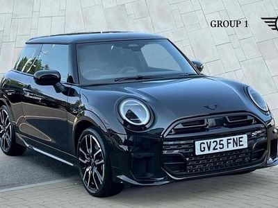 Black Used 2025 Mini Cooper S Hatch Hatchback | £28,875 (Expensive)