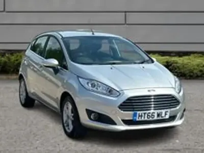 Used Ford Fiesta Zetec 99 HP (72 kW) 2017 Silver Hatchback