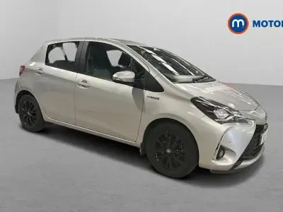 Used Toyota Yaris Hybrid 101 HP (74 kW) 2019 Hatchback