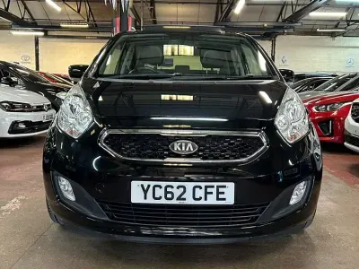 Used Kia Venga 125 HP (91 kW) 2012 Black Hatchback