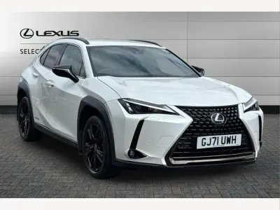 Used Lexus UX 250h 184 HP (135 kW) 2021 White SUV