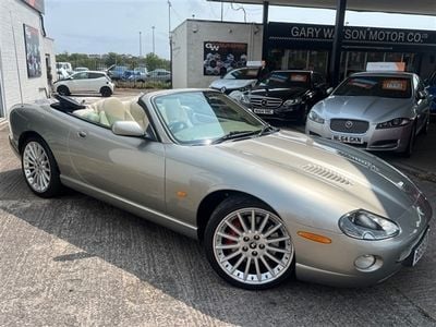 Jaguar XKR