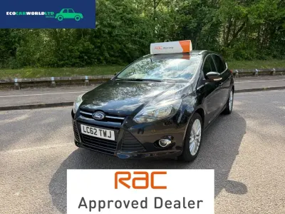Usado Ford Focus Zetec 2012 Preto Citadino