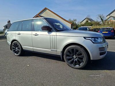 Used Land Rover Range Rover Vogue 306 HP (225 kW) 2015 Gold SUV