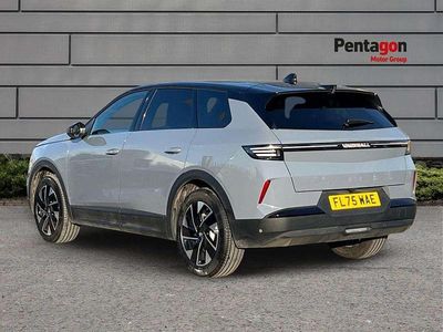 Second-hand Vauxhall Grandland X Ultimate 136 CP (100 kW) 2025 Alb SUV
