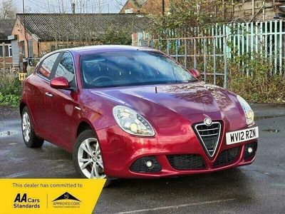 Red Used 2012 Alfa Romeo Giulietta Lusso Hatchback | £3,790 (Fair price)
