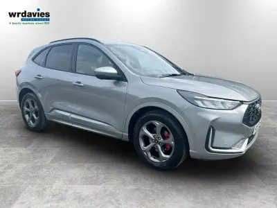 Begagnad Ford Kuga ST-Line 150 HK (110 kW) 2025 Silver SUV