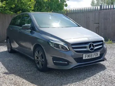 Begagnad Mercedes B180