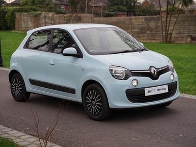 Used Renault Twingo Dynamique 70 HP (51 kW) 2016 Red Hatchback