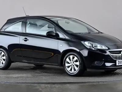 Used Vauxhall Corsa Design Edition 75 HP (55 kW) 2018 Black Hatchback