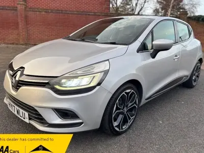 Used Renault Clio Dynamique 110 HP (80 kW) 2017 Hatchback