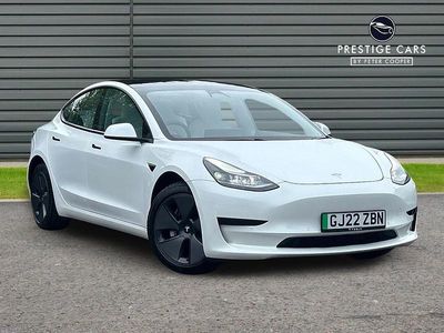 Used Tesla Model 3 Standard Range 177 kW (241 HP) 2022 White Sedan