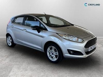 Used Ford Fiesta Zetec 80 HP (58 kW) 2014 Silver Hatchback