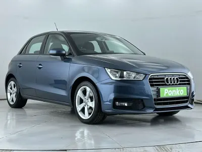 Begagnad Audi A1 Sportback Sport 125 HK (91 kW) 2017 Blå Halvkombi