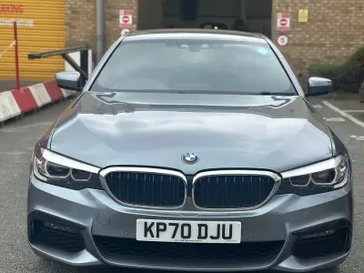 Begagnad BMW 520 M Sport 2020 Blå Sedan