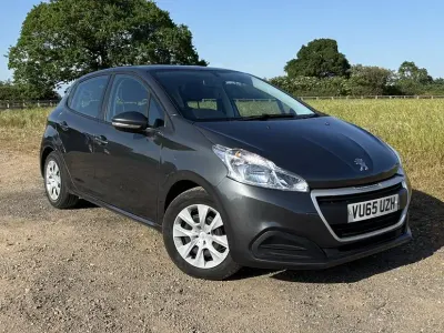 Begagnad Peugeot 208 Access 68 HK (50 kW) 2015 Grå Halvkombi