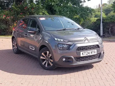 Usado Citroën C3 PureTech 83 HP (61 kW) 2024 Cinzento Citadino
