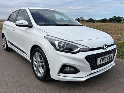 White Used 2018 Hyundai i20 Premium Hatchback | £9,485 (Fair price)