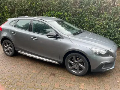 Used Volvo V40 CC SE 2014 Estate