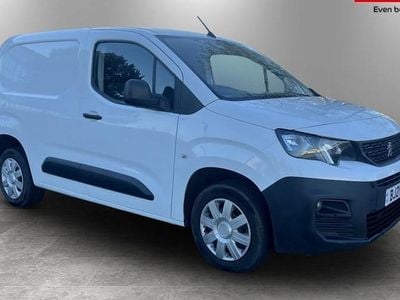 Used Peugeot Partner 102 HP (75 kW) 2021 MPV