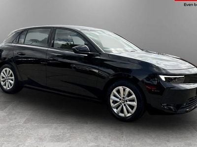 Used Vauxhall Astra Design Edition 131 HP (96 kW) 2025 Hatchback
