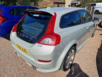 Used Volvo C30 R-Design 150 HP (110 kW) 2012 White Hatchback