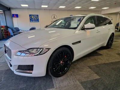 Używany Jaguar XF Portfolio 2017 Biały Kombi