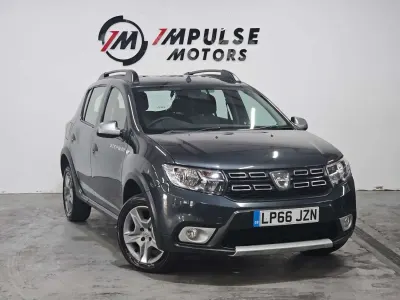 Używany Dacia Sandero Stepway Ambiance 90 KM (66 kW) 2017 Szary Hatchback