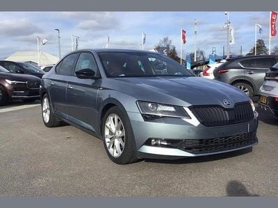 Used Skoda Superb SportLine 190 HP (139 kW) 2018 Grey Hatchback