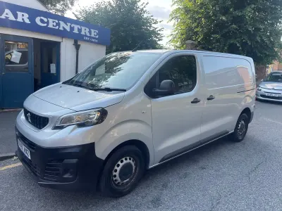 Used Peugeot Expert 2017 Silver Van