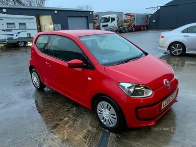Used VW up! move up! 60 HP (44 kW) 2015 Red Hatchback
