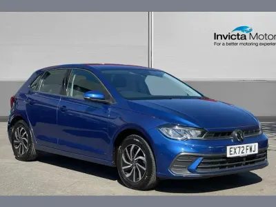 Usado VW Polo Life 95 CV (69 kW) 2022 Azul Utilitario